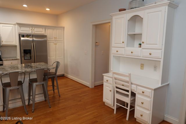 7606 Kendrick Crossing Ln, Louisville, KY 40291