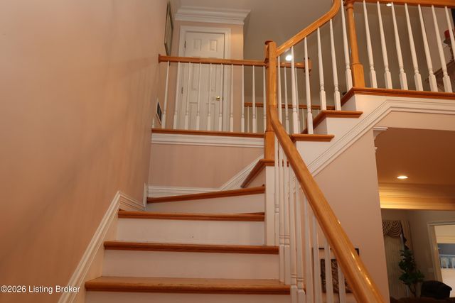 7606 Kendrick Crossing Ln, Louisville, KY 40291