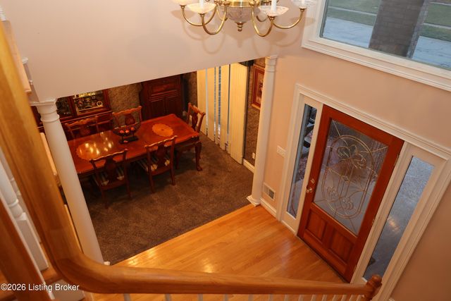 7606 Kendrick Crossing Ln, Louisville, KY 40291