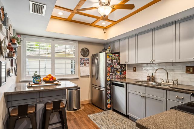 9533 NW 2ND Place 2-L, Coral Springs, FL 33071