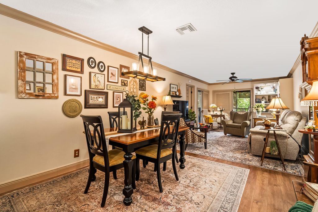 9533 NW 2ND Place 2-L, Coral Springs, FL 33071