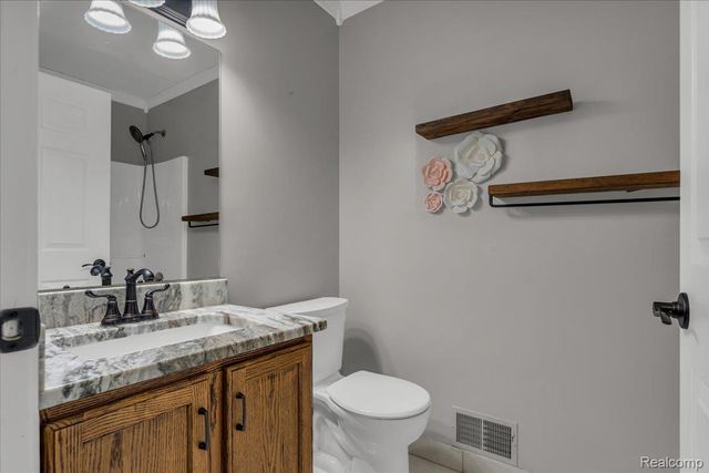 23676 Lori Drive, Brownstown Charter Township, MI 48134