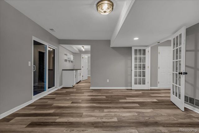 23676 Lori Drive, Brownstown Charter Township, MI 48134