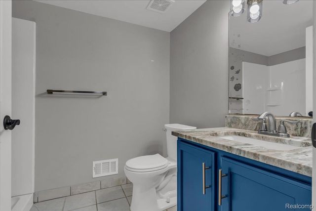 23676 Lori Drive, Brownstown Charter Township, MI 48134