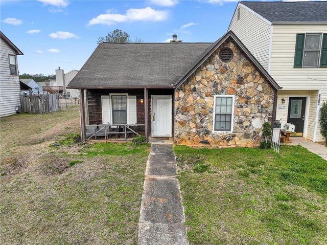 8260 Canyon Forge Drive, Riverdale, GA 30274