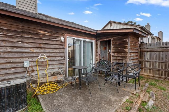 8260 Canyon Forge Drive, Riverdale, GA 30274