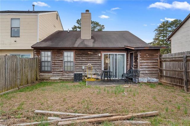 8260 Canyon Forge Drive, Riverdale, GA 30274