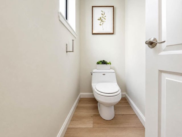 27 El Camino Real 1, Burlingame, CA 94010