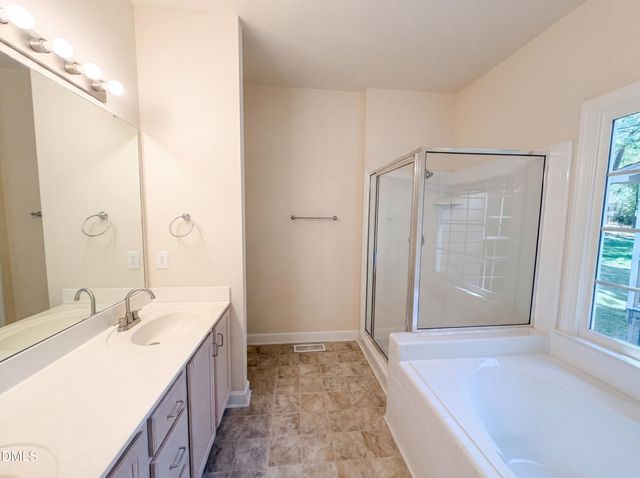 6128 Remington Lake Drive, Raleigh, NC 27616