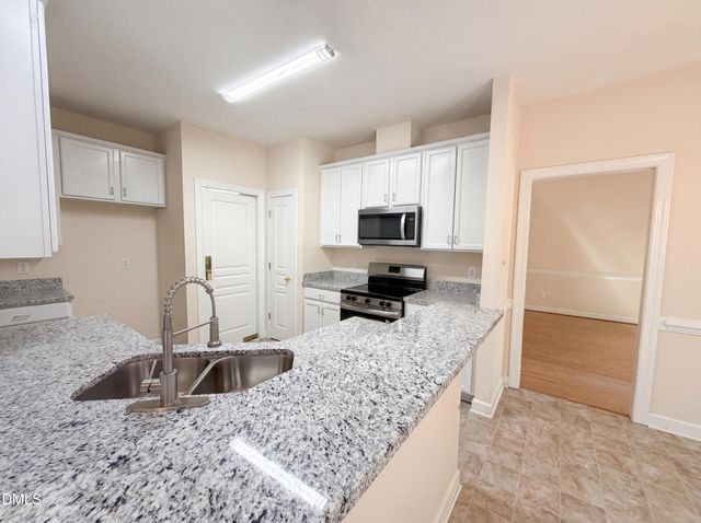 6128 Remington Lake Drive, Raleigh, NC 27616