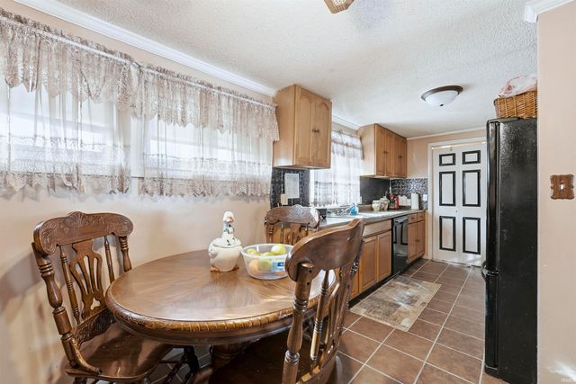 2416 Drexel Avenue, Fort Wayne, IN 46806