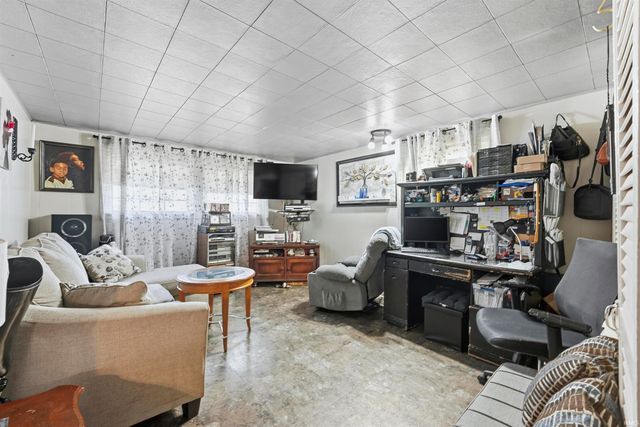 2416 Drexel Avenue, Fort Wayne, IN 46806