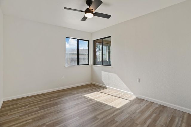 823 Domingo Ct, Turlock, CA 95380