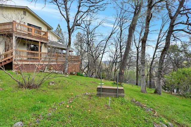 12126 Waxwing Ct, Penn Valley, CA 95946