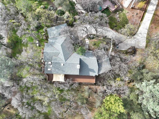 12126 Waxwing Ct, Penn Valley, CA 95946