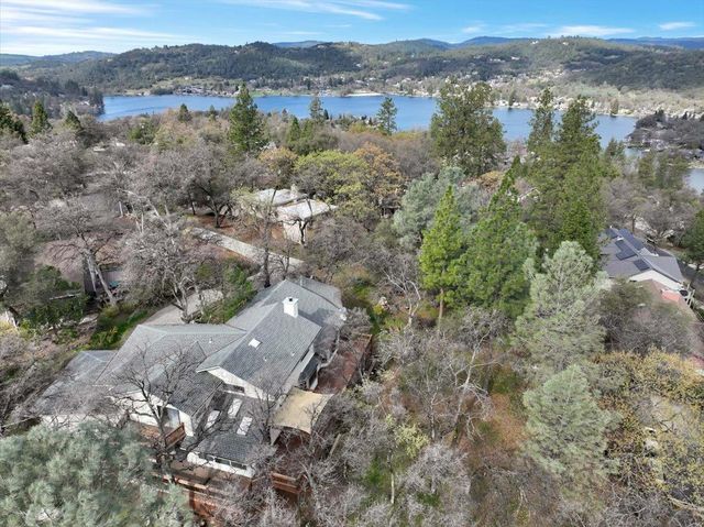 12126 Waxwing Ct, Penn Valley, CA 95946