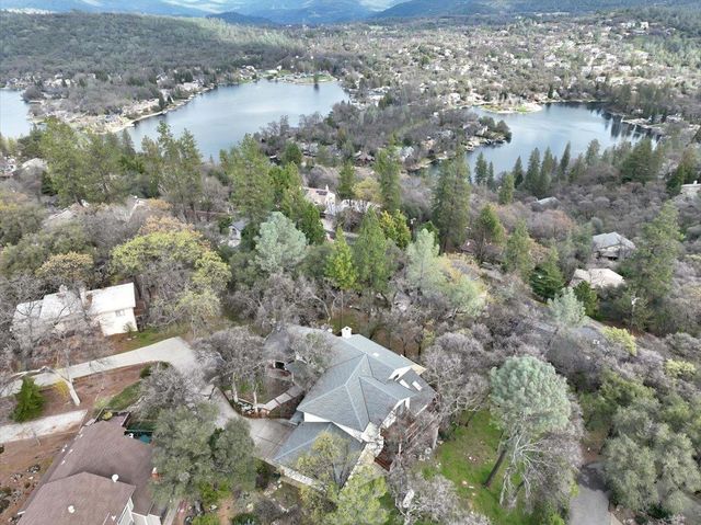 12126 Waxwing Ct, Penn Valley, CA 95946