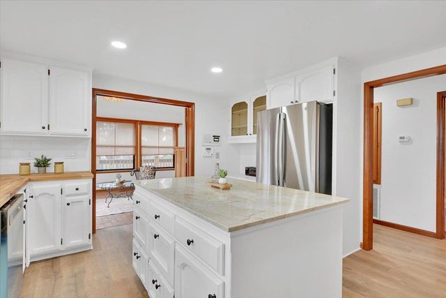 12126 Waxwing Ct, Penn Valley, CA 95946