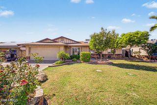 2914 W REDFIELD Road, Phoenix, AZ 85053