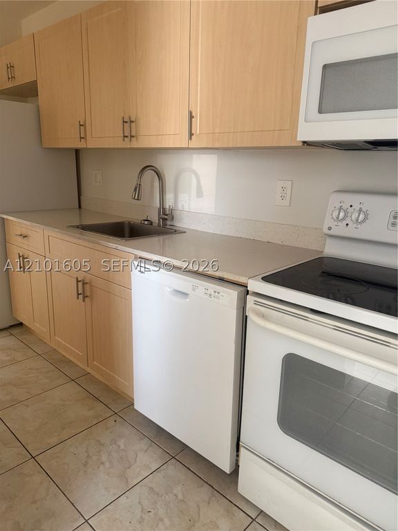 2234 NW 52nd Ave 2234, Lauderhill, FL 33313