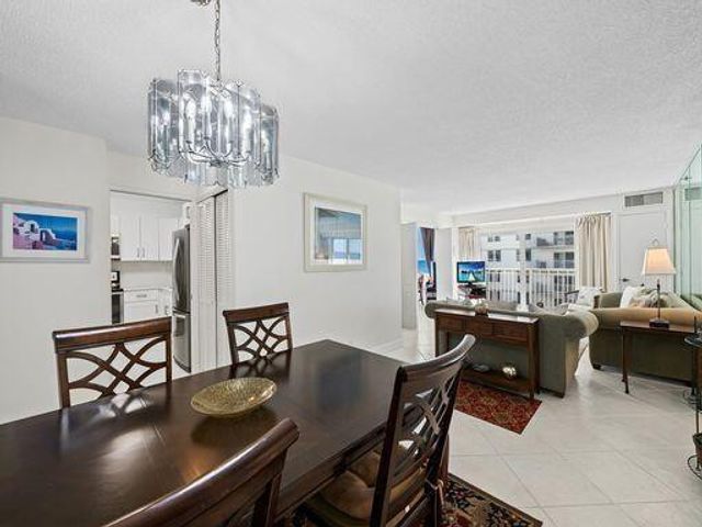 3221 S Ocean Boulevard 405, Highland Beach, FL 33487