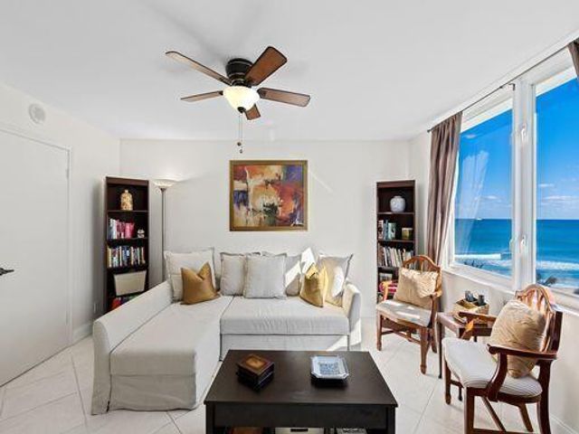 3221 S Ocean Boulevard 405, Highland Beach, FL 33487
