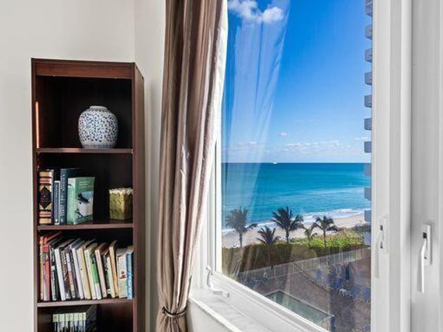 3221 S Ocean Boulevard 405, Highland Beach, FL 33487