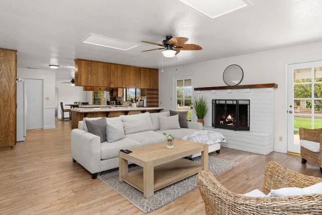 43860 Mandarin Drive, Hemet, CA 92544