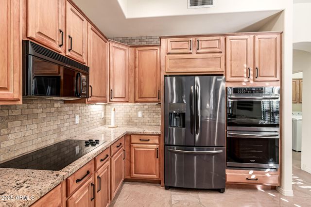 8323 E LAS ESTANCIAS Street, Scottsdale, AZ 85250