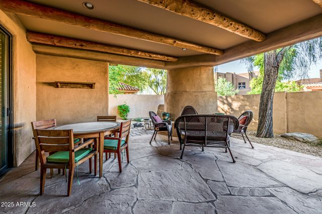 8323 E LAS ESTANCIAS Street, Scottsdale, AZ 85250