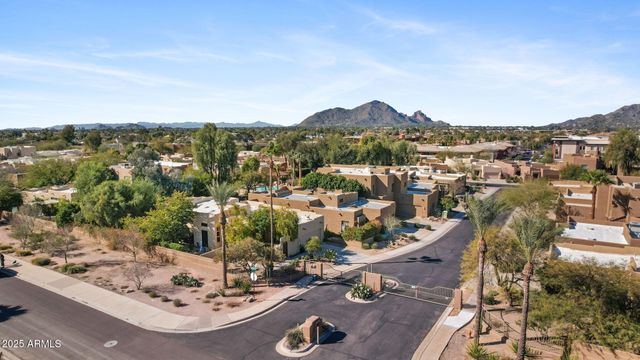 8323 E LAS ESTANCIAS Street, Scottsdale, AZ 85250