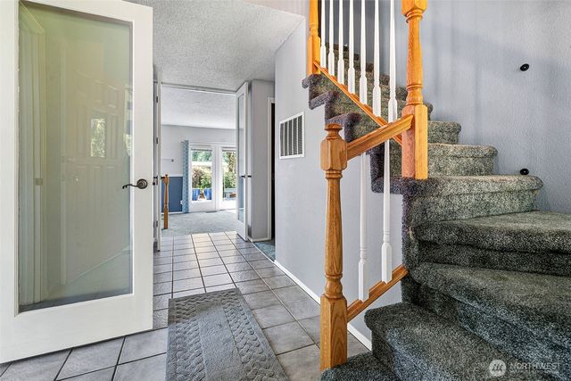4973 Glenwood Road SW, Port Orchard, WA 98367