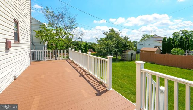 105 GRANDVIEW RD, Springfield, PA 19064
