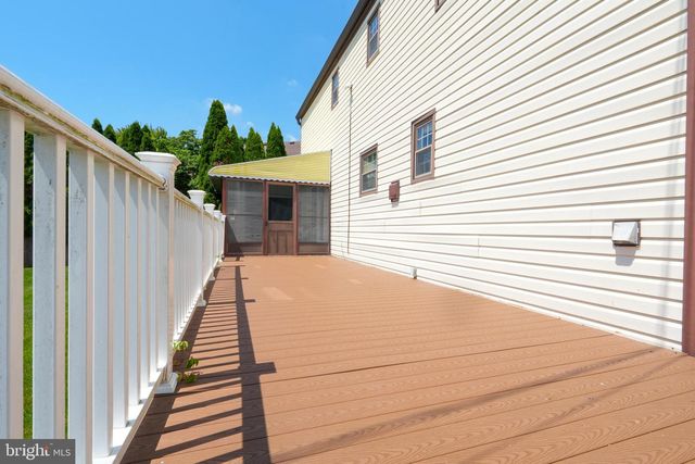 105 GRANDVIEW RD, Springfield, PA 19064