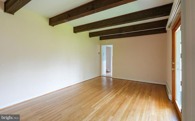 105 GRANDVIEW RD, Springfield, PA 19064