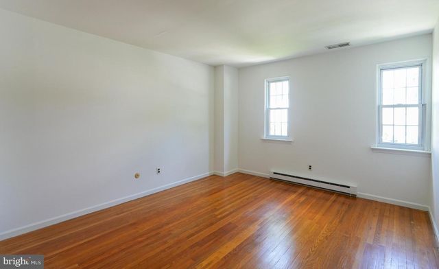 105 GRANDVIEW RD, Springfield, PA 19064