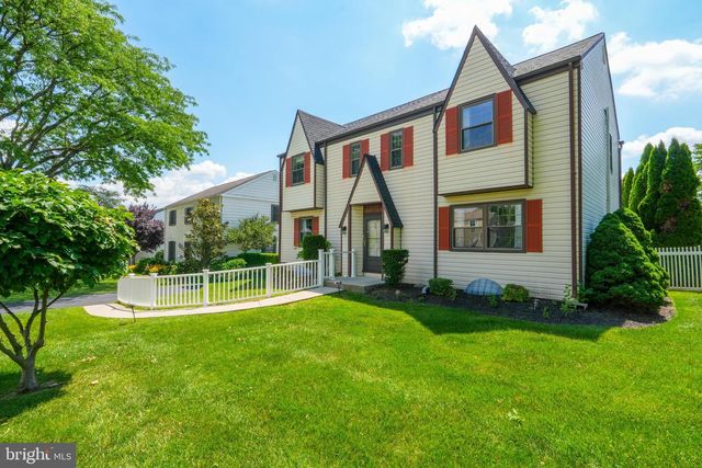105 GRANDVIEW RD, Springfield, PA 19064
