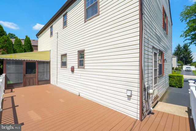 105 GRANDVIEW RD, Springfield, PA 19064