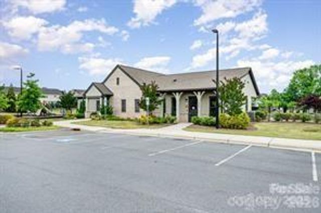 14505 Rhodes Hall Drive, Charlotte, NC 28273