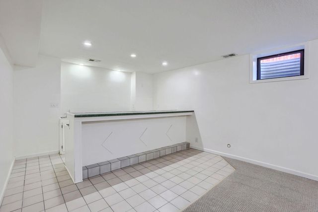 3597 Gershwin Court N, Oakdale, MN 55128