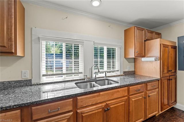 1004 Nathan Hunt Drive, High Point, NC 27260