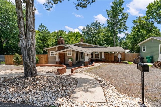1004 Nathan Hunt Drive, High Point, NC 27260