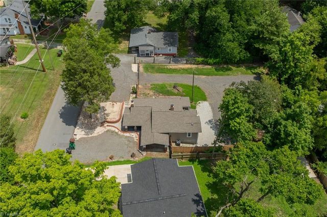 1004 Nathan Hunt Drive, High Point, NC 27260