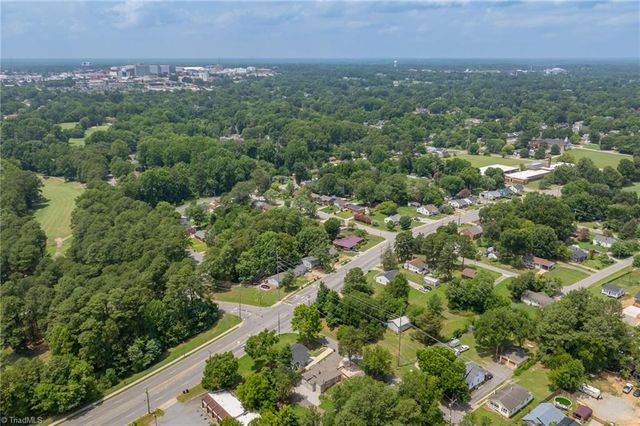 1004 Nathan Hunt Drive, High Point, NC 27260