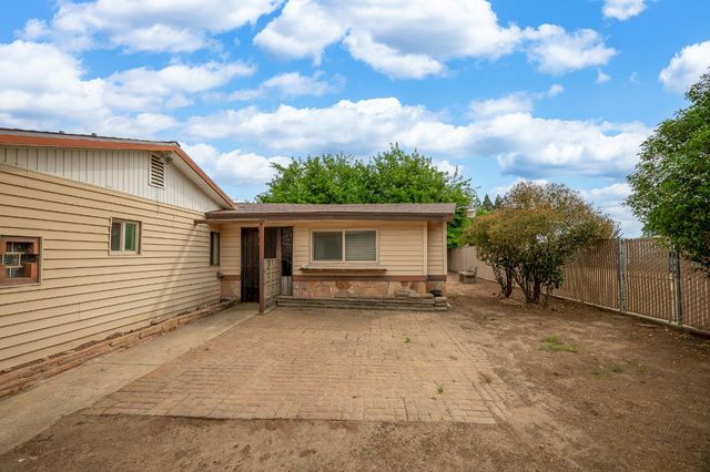 13230 4th St, Hickman, CA 95323