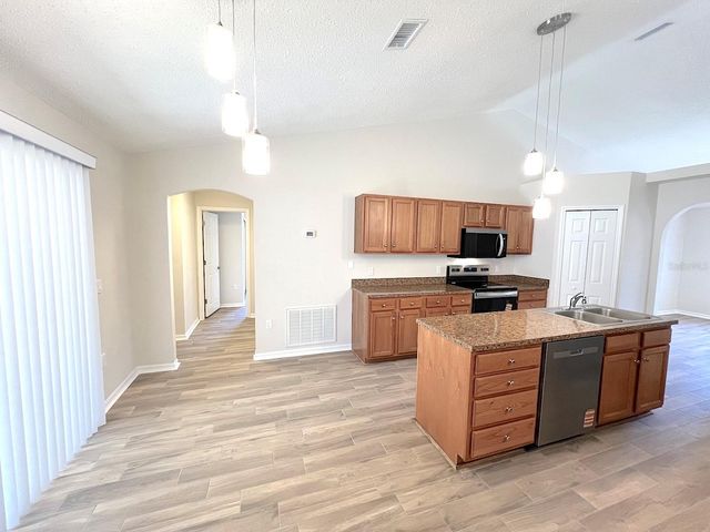 48 PENNSYLVANIA LANE, Palm Coast, FL 32164