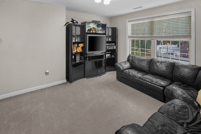23 Bailey Lane, Georgetown, MA 01833