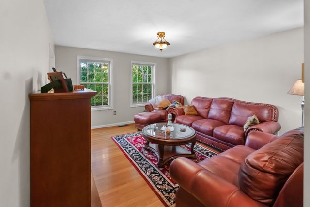 23 Bailey Lane, Georgetown, MA 01833