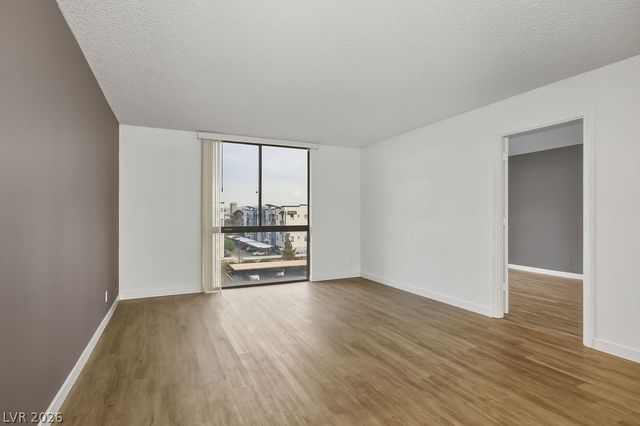 3930 University Center Drive 511, Las Vegas, NV 89119