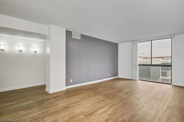 3930 University Center Drive 511, Las Vegas, NV 89119